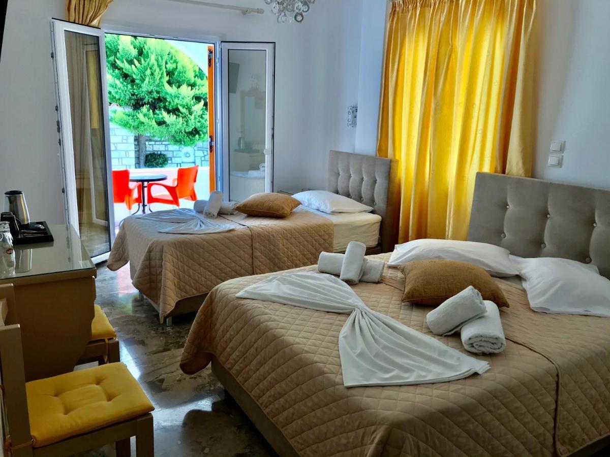 Vassiliki Rooms Páros Exterior foto