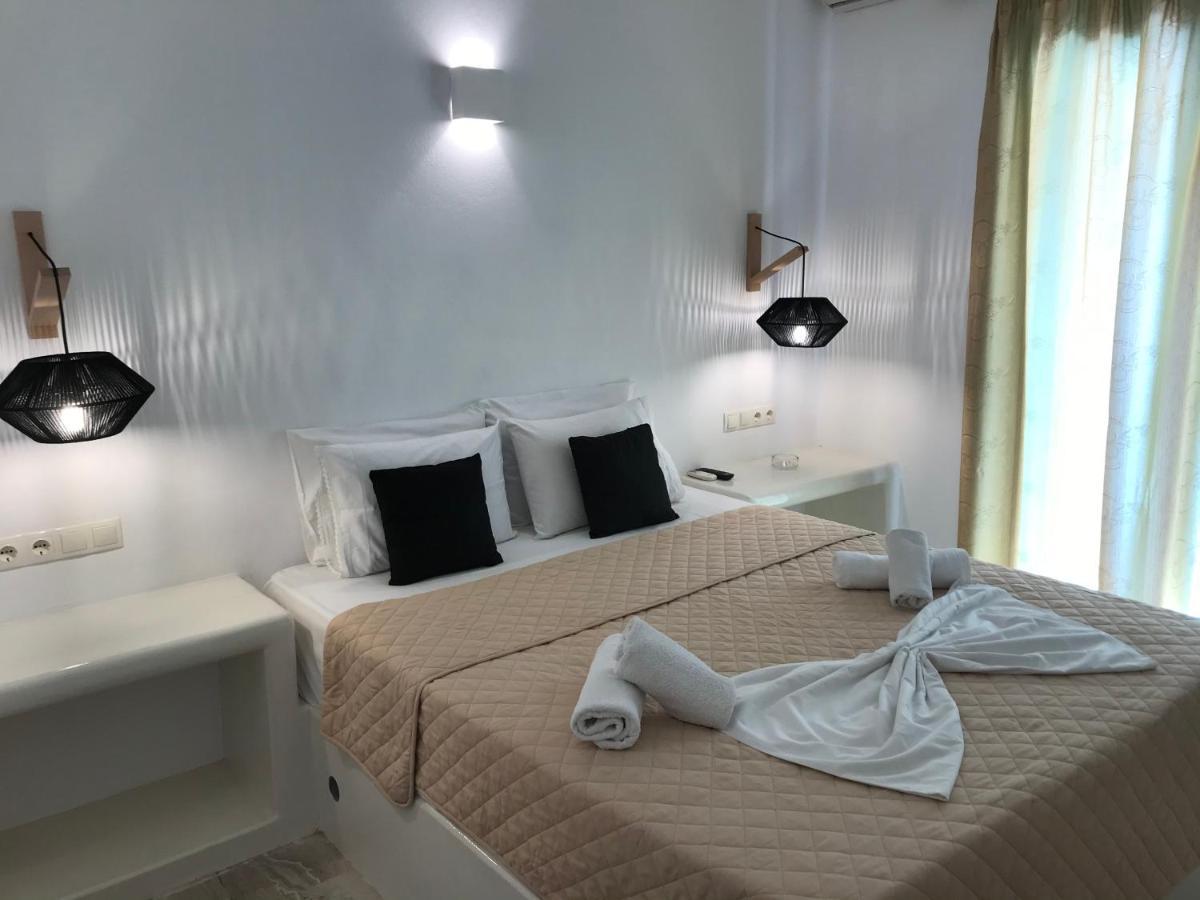 Vassiliki Rooms Páros Exterior foto