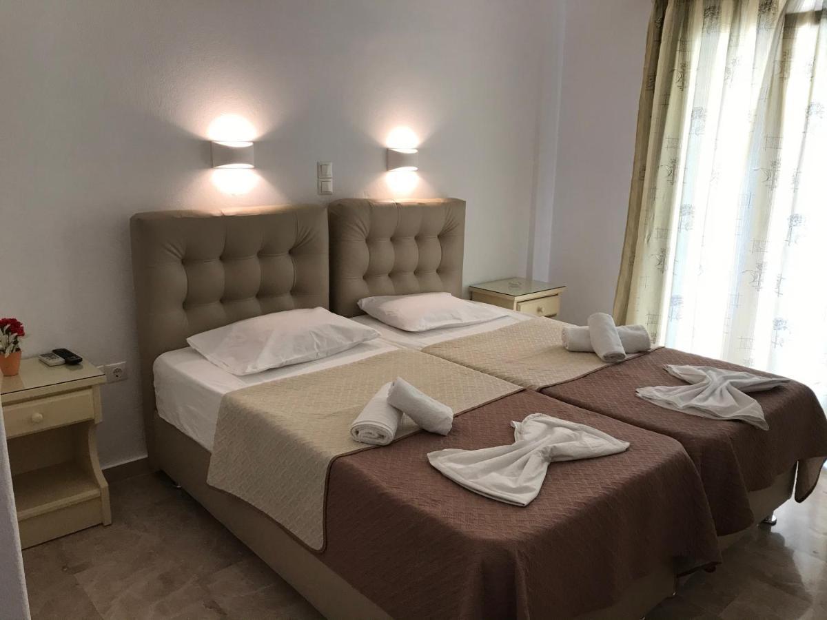 Vassiliki Rooms Páros Exterior foto