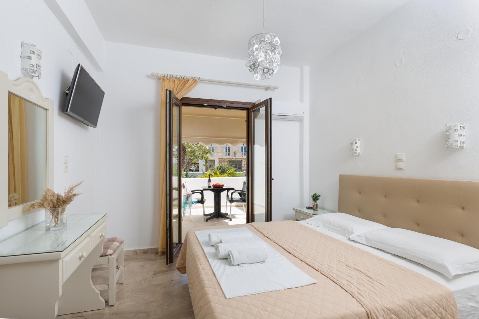 Vassiliki Rooms Páros Exterior foto