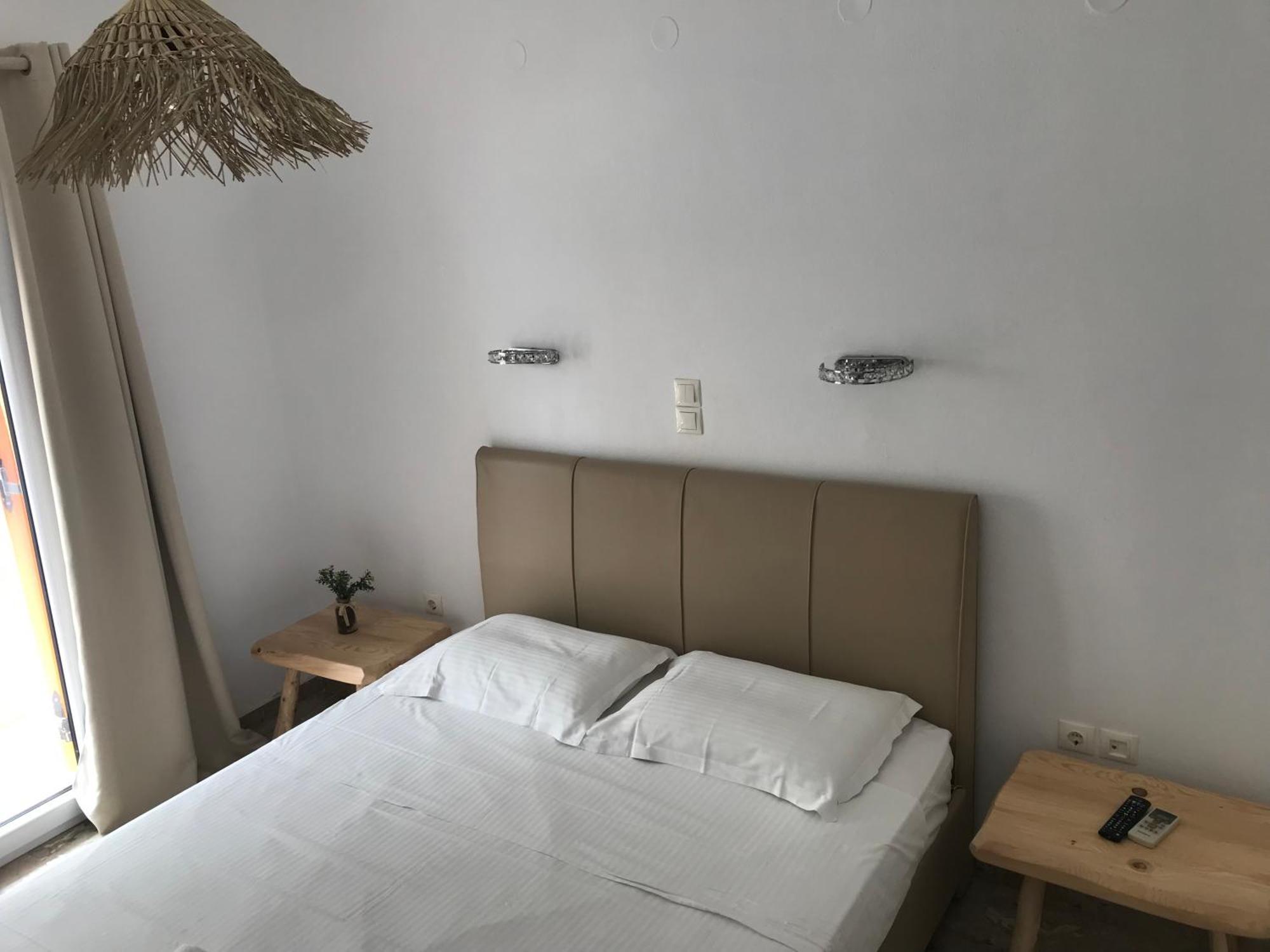 Vassiliki Rooms Páros Exterior foto